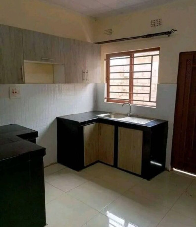 2-bedroom-flat-for-rent-in-chalala-big-1
