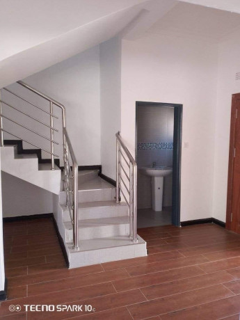 3-bedroom-flat-for-rent-in-olympia-big-6