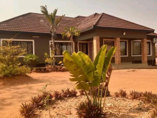 4-bedroom-house-for-sale-in-livingstone