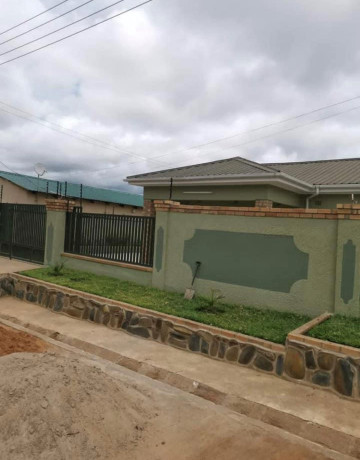 3-bedroom-house-for-sale-in-livingstone-big-1