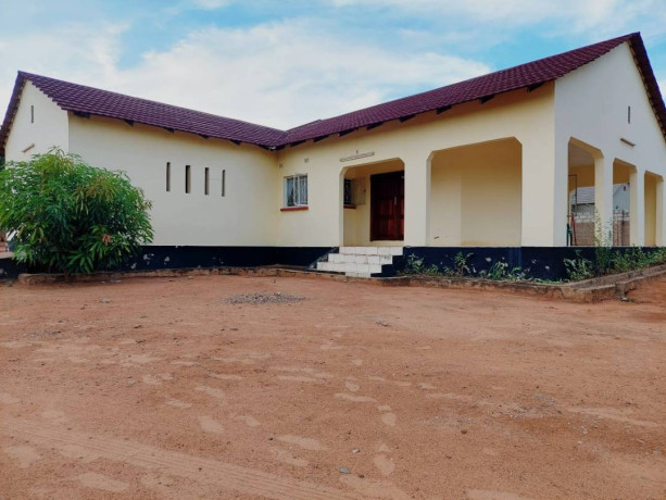 3-bedroom-house-for-sale-in-livingstone-big-0