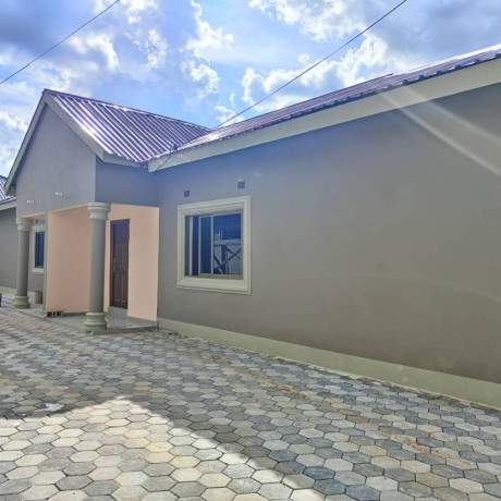 modern-2x2-bedroom-flats-for-sale-in-ibex-hill-big-0