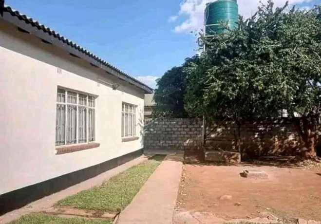 3-bedroom-house-for-sale-in-woodlands-big-1