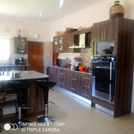 4-bedroom-for-sale-in-roma-park-big-3