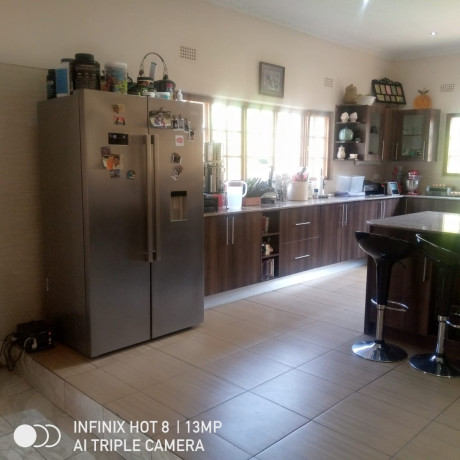 4-bedroom-for-sale-in-roma-park-big-4