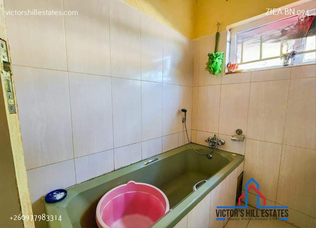 3-bedroom-house-for-sale-in-chalala-big-8