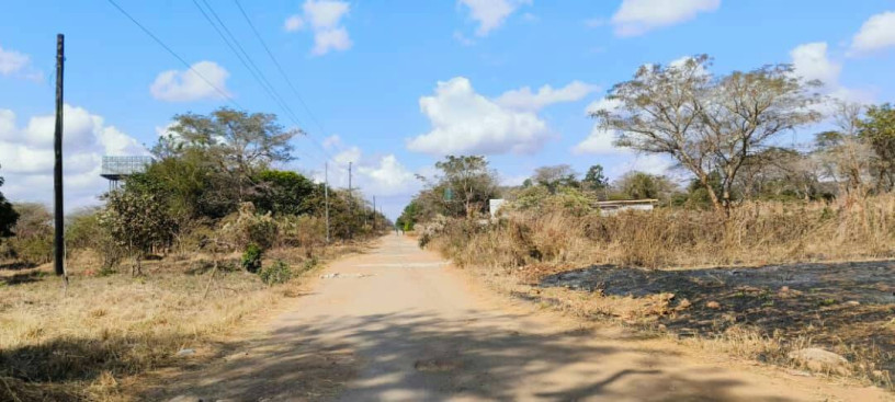 3-plots-for-sale-in-ibex-meanwood-big-7