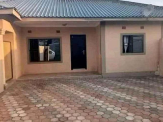 2-bedroom-house-for-rent-in-libala-south