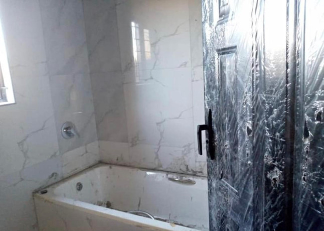 3-bedroom-house-for-rent-in-makeni-big-4