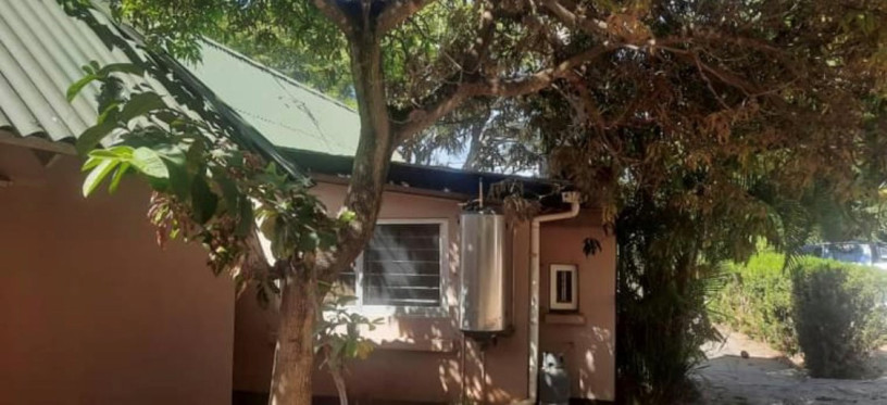 3-bedroom-house-for-rent-in-kabulonga-big-2