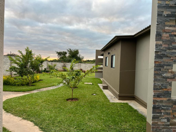 luxury-4-bedroom-house-for-rentsale-in-ibex-hill-big-1