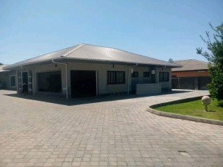 4-bedroom-flat-for-rent-in-avondale