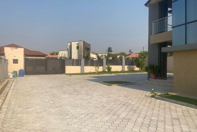 1-bedroom-apartment-for-rent-in-roma-big-0