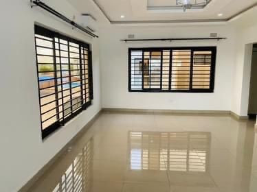 4-bedroom-flat-for-rent-in-new-kasama-big-5