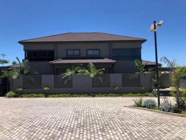 2-bedroom-apartment-for-rent-in-roma-park-big-9