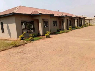 2-bedroom-flat-for-rent-in-libala-south