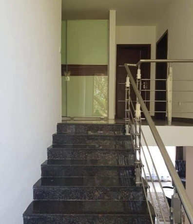 semi-furnished-3-bedroom-flat-for-rent-in-roma-big-1