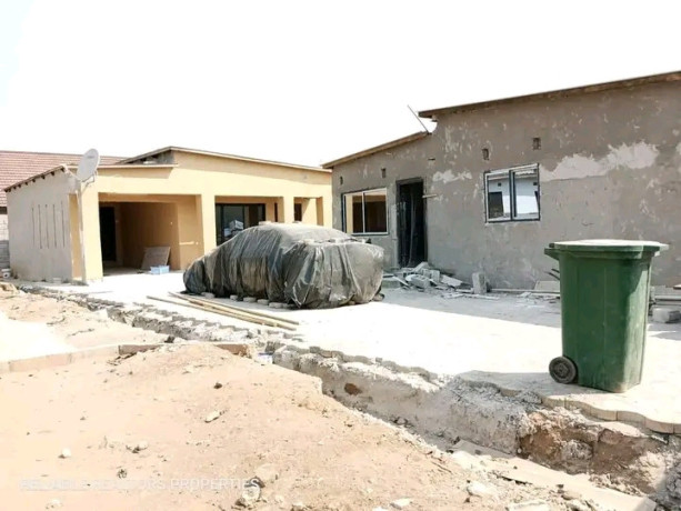 3-bedroom-apartment-for-sale-in-chalala-big-0