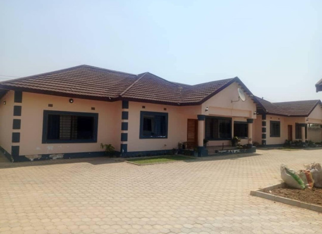 3-bedroom-flats-for-rent-in-salama-park-big-3