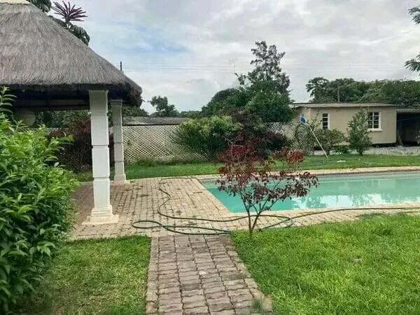 4-bedroom-house-for-rent-in-woodlands-big-2