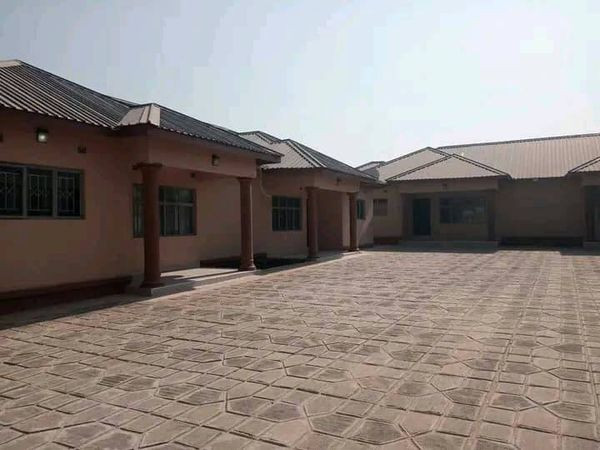 3-bedroom-house-for-rent-in-woodlands-big-5