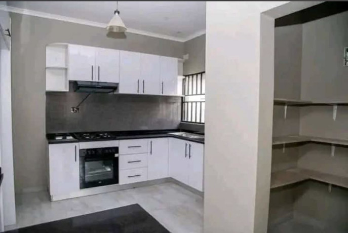 3-bedroomed-flat-for-rent-big-2