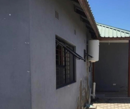 2-bedroom-flats-for-sale-in-kafue-big-5