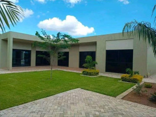 3-bedroom-flat-for-rent-in-eureka-park