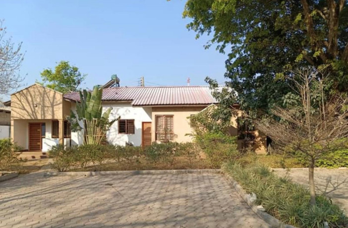 4-bedroom-flats-for-sale-in-ibex-hill-big-3