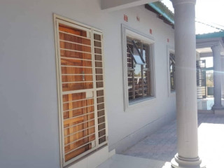 2-bedroom-flats-for-sale-in-meanwood