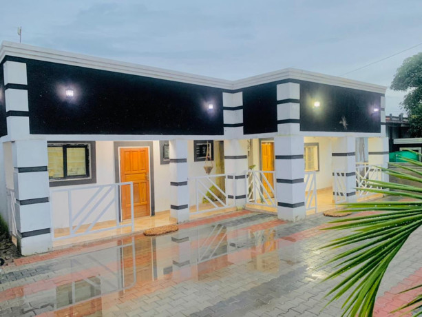 fully-furnished-apartments-and-lodge-big-6