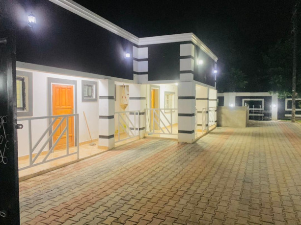 fully-furnished-apartments-and-lodge-big-3