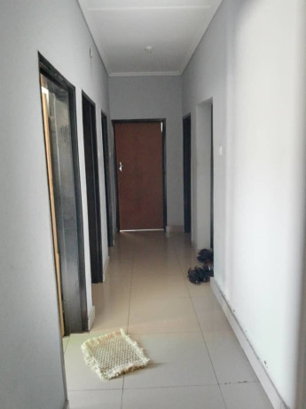 3-bedroom-fully-furnished-flat-for-sale-in-rhodes-park-big-0