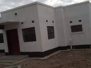 1-3-bedroom-flat-for-sale-in-meanwood-mutumbi