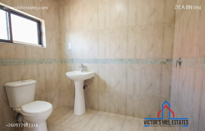 3-bed-2-bath-free-standing-apartment-in-lilayi-near-lilayi-roundabout-big-9