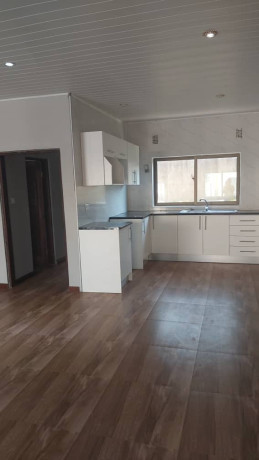2-bedroom-flat-for-sale-in-silverest-big-2