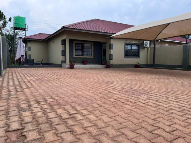 modern-2-bedroomed-flat-for-sale-in-chalala-big-1