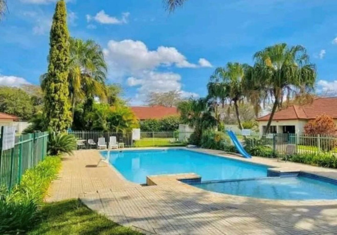 4-bedroom-house-for-rent-in-kabulonga-big-5