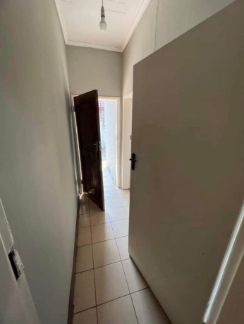 4-bedroom-house-for-rent-in-olympia-big-5