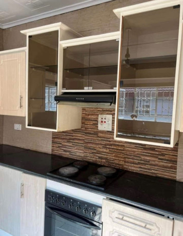 4-bedroom-house-for-rent-in-olympia-big-0