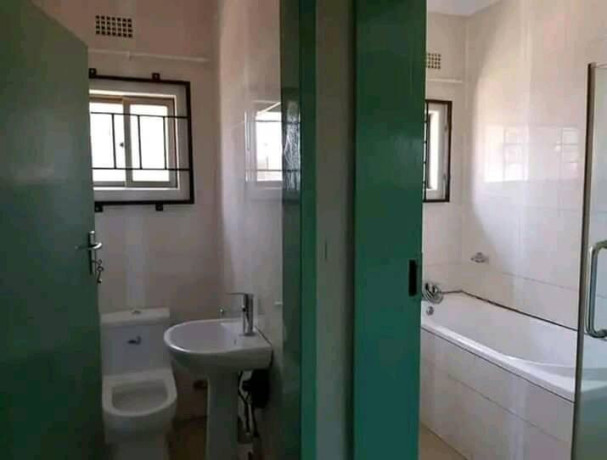 2-bedroom-flat-for-rent-in-chudleigh-big-5