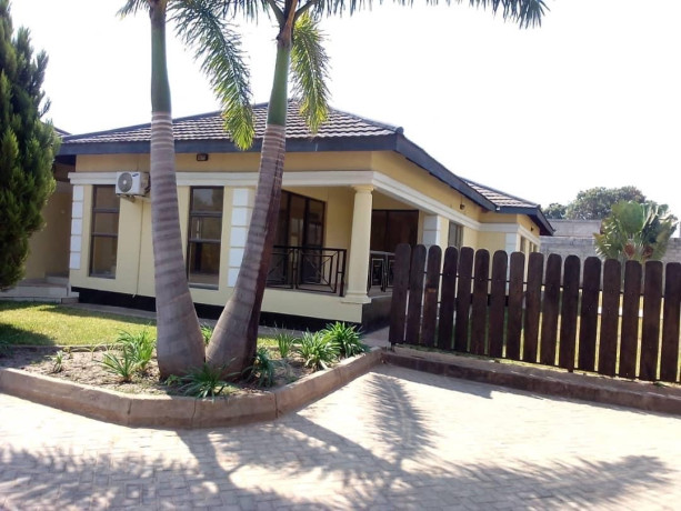 4-bedroom-house-for-rent-in-chudleigh-big-6