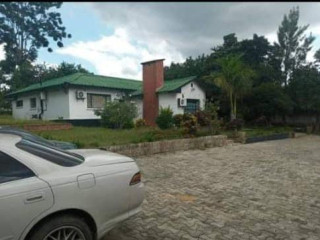 3-bedroom-stand-house-for-sale-in-handworth