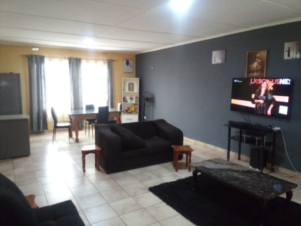 3-bedrooms-flats-for-sale-in-chilanga-big-2