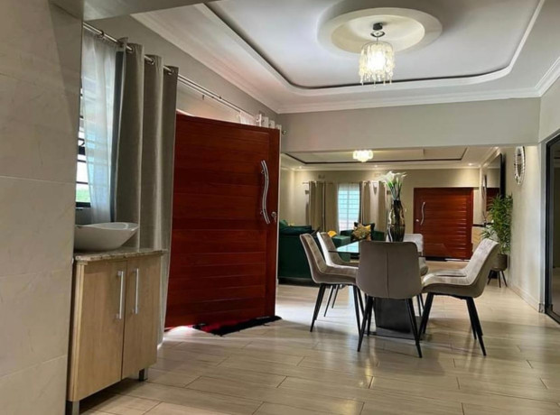 stunning-3-bedroom-house-with-swimming-pool-in-lilayi-big-7