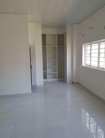 3-bedroom-flat-for-rent-big-4