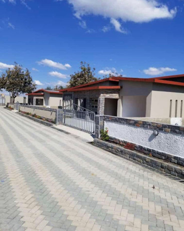 3-bedroom-flat-for-rent-big-0