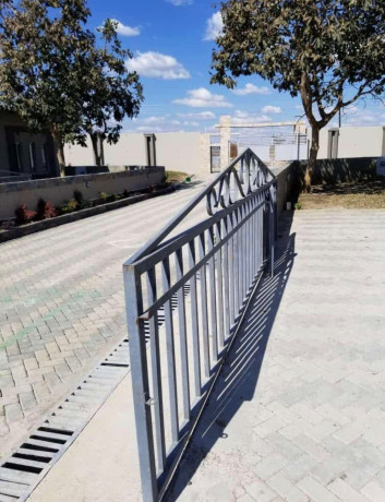 3-bedroom-flat-for-rent-big-5