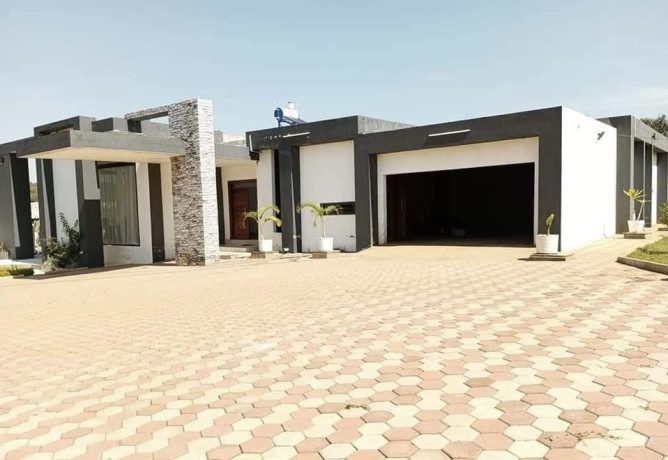 4-bedroom-house-for-sale-in-leopards-hill-big-0