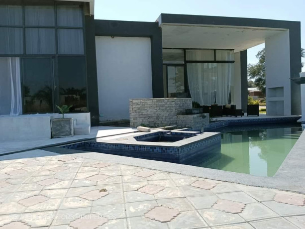 4-bedroom-house-for-sale-in-new-kasama-big-6